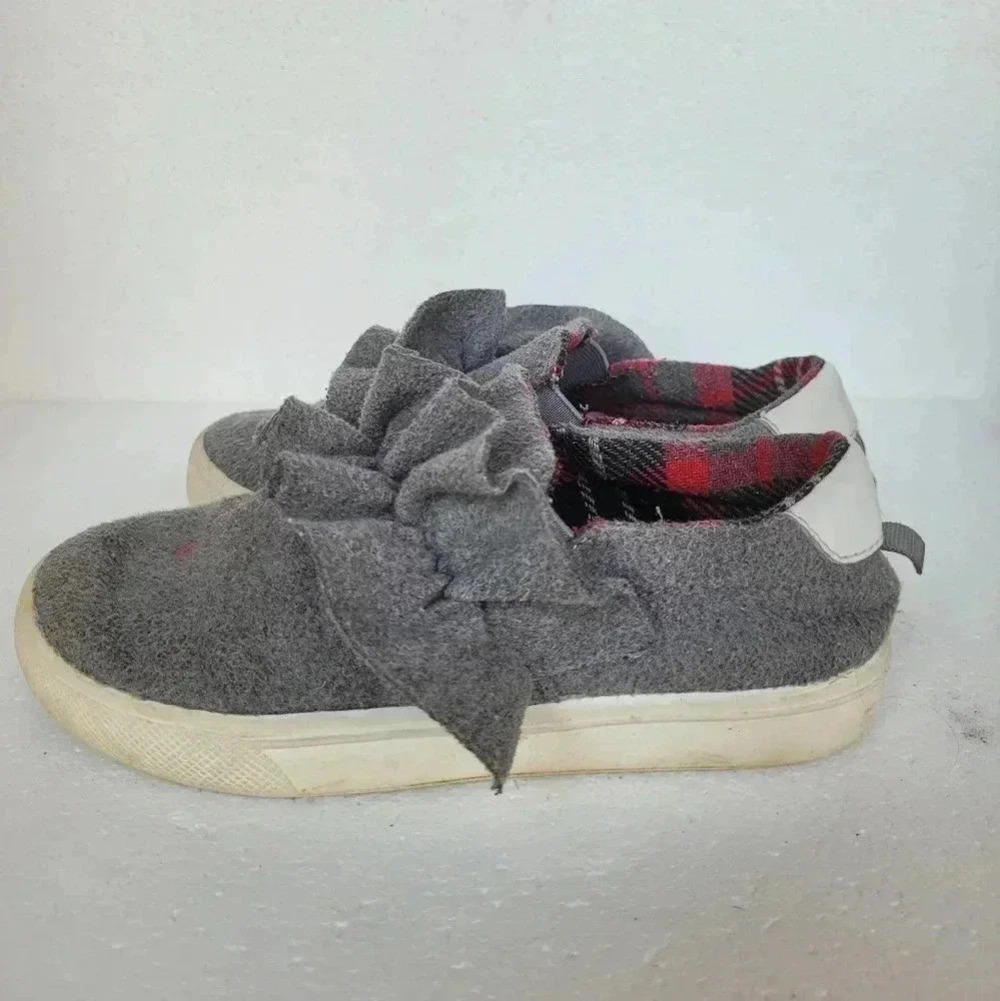 Girls H&M Grey Frill Pumps Size 13 US(31 EUR)